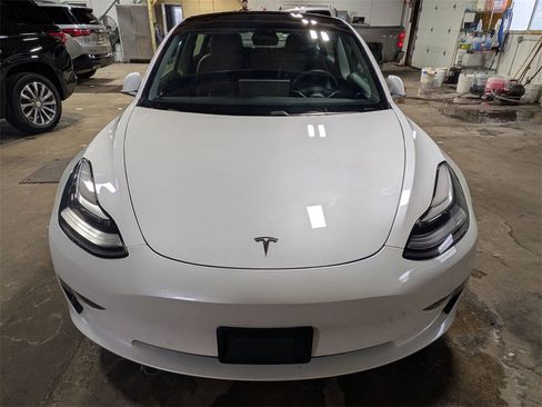 Used 2019 Tesla Model 3 Long Range image 8