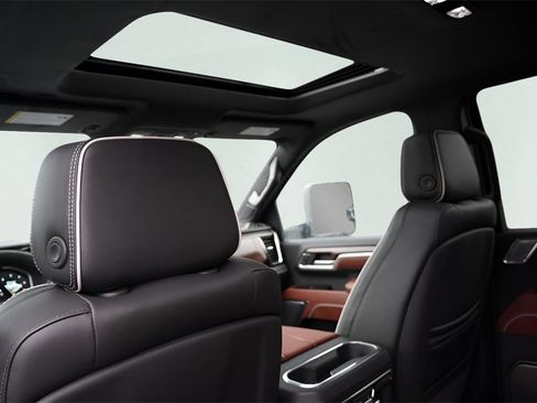 New 2026 GMC Sierra 2500 Denali Ultimate w/ Max Trailering Package image 35