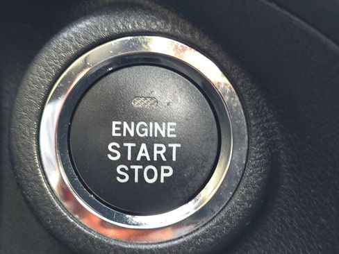 Used 2022 Subaru Forester Premium image 22