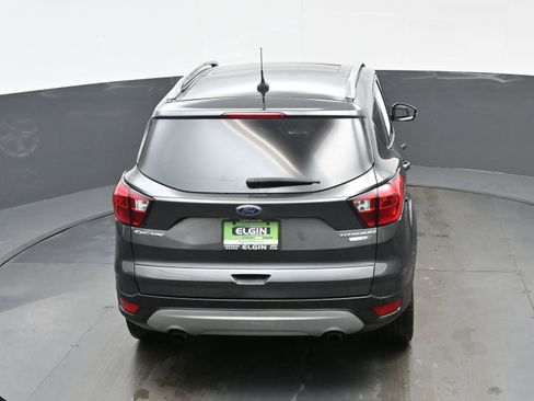 Used 2019 Ford Escape Titanium image 37