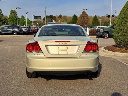 Used 2007 Volvo C70 T5 image 6