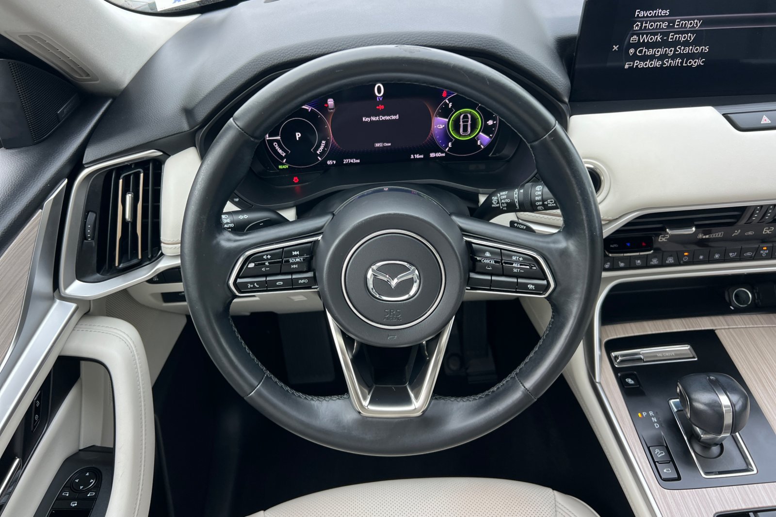 Used 2024 MAZDA CX-90 Plug-In Hybrid w/ Premium Plus AWD/4WD image 16