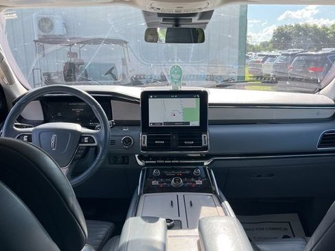 Used 2018 Lincoln Navigator Black Label w/ Cargo Package AWD/4WD image 14