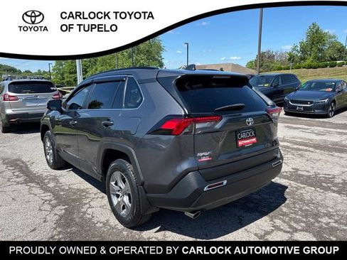 Used 2023 Toyota RAV4 XLE w/ Convenience Package FWD image 5