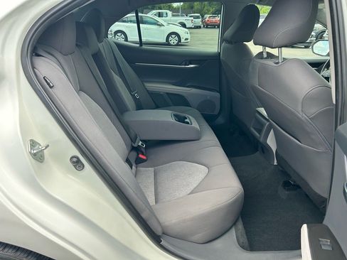 Used 2023 Toyota Camry LE image 17