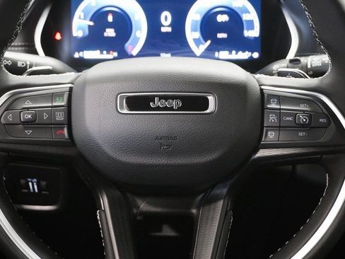 New 2025 Jeep Grand Cherokee L Altitude AWD/4WD image 22
