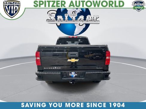 Used 2018 Chevrolet Silverado 1500 Custom w/ Custom Value Package image 10