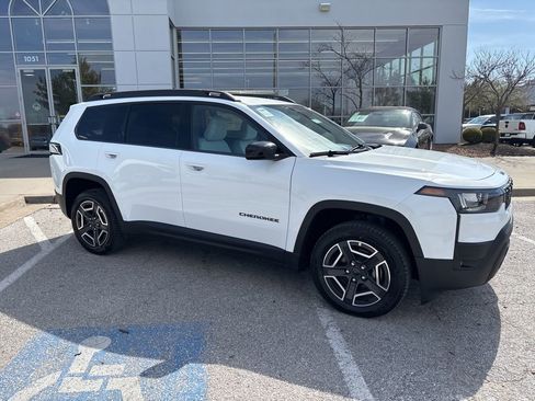 New 2026 Jeep Cherokee Laredo AWD/4WD image 36