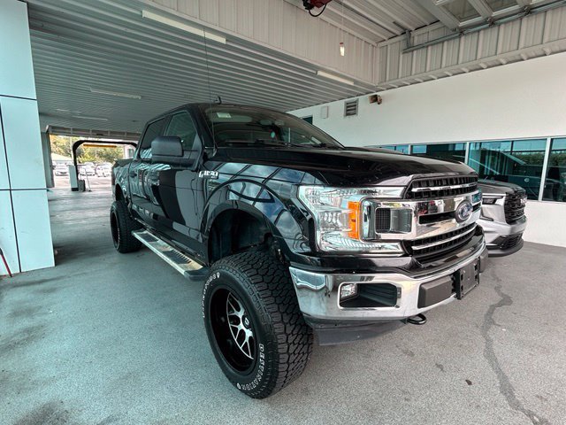 Used 2020 Ford F150 XLT w/ Equipment Group 301A Mid AWD/4WD image 3