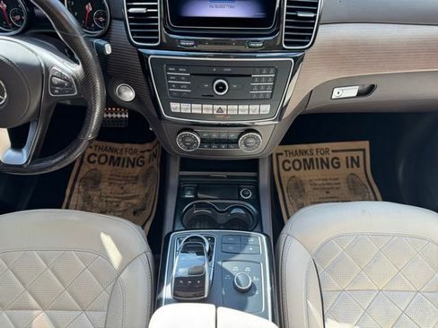 Used 2018 Mercedes-Benz GLS 550 4MATIC image 31