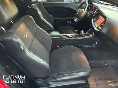 Used 2015 Dodge Challenger R/T Plus image 12