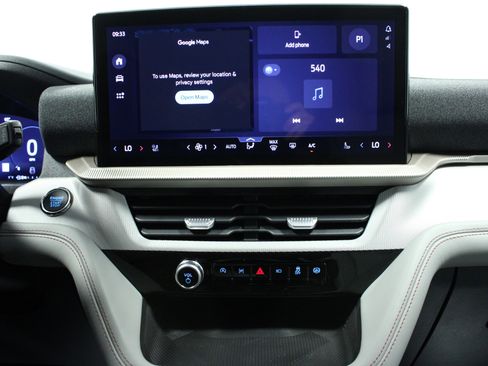 New 2026 Ford Explorer Active w/ Active Comfort Package image 23