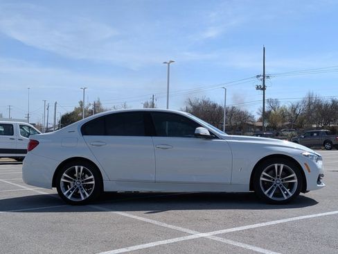 Used 2018 BMW 330e image 4