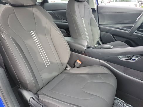 Certified 2023 Hyundai Elantra SEL image 22