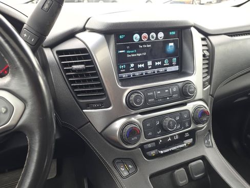 Used 2018 Chevrolet Tahoe LT AWD/4WD image 35