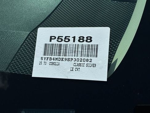 Certified 2025 Toyota Corolla LE FWD image 29