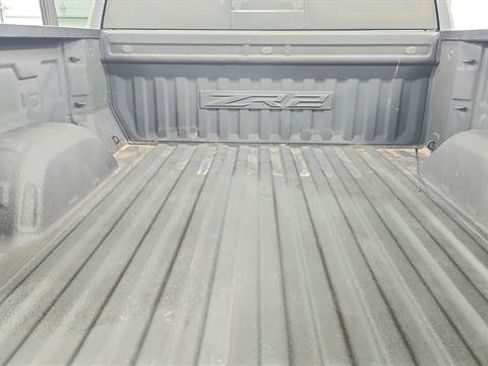 Used 2022 Chevrolet Silverado 1500 ZR2 AWD/4WD image 10