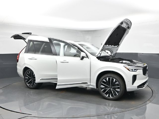 New 2027 Volvo XC90 B5 Plus AWD/4WD image 53