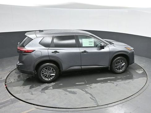 New 2026 Nissan Rogue S image 32