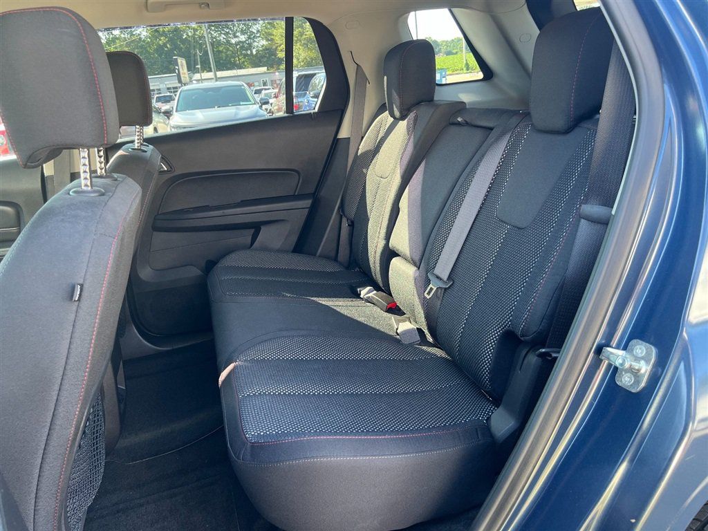 Used 2017 GMC Terrain SLE w/ Chrome Edition FWD image 7