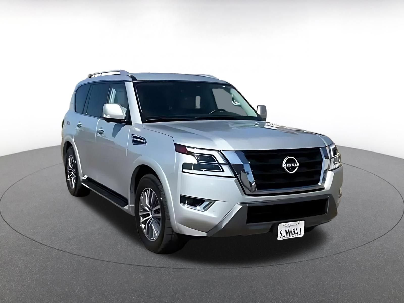 Used 2024 Nissan Armada SL RWD image 3