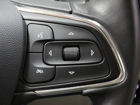 Used 2023 Buick Envision Preferred FWD image 23