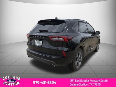 Used 2023 Ford Escape ST-Line w/ Tech Pack #1 image 4