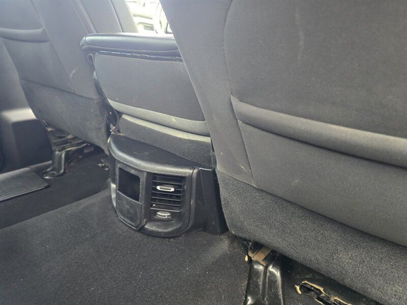 Used 2024 RAM 3500 Big Horn AWD/4WD image 19