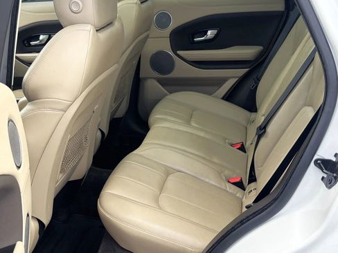 Used 2018 Land Rover Range Rover Evoque SE Premium AWD/4WD image 9