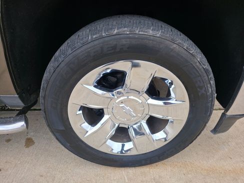 Used 2014 Chevrolet Silverado 1500 LTZ Z71 w/ LTZ Plus Package image 26