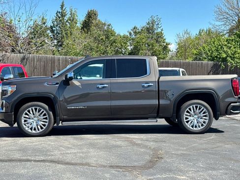 Used 2019 GMC Sierra 1500 Denali w/ Denali Ultimate Package AWD/4WD image 7
