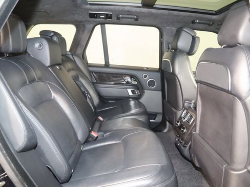 Used 2020 Land Rover Range Rover Autobiography image 14