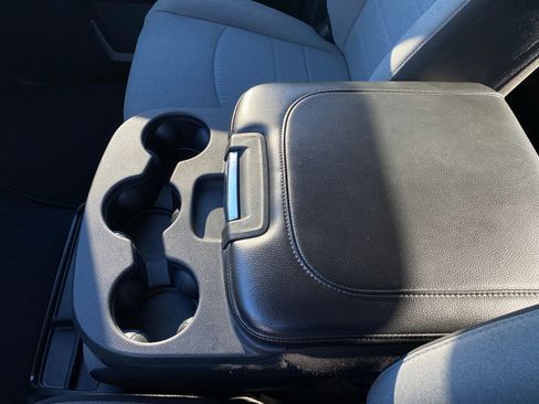 Used 2023 RAM 1500 Classic SLT image 18