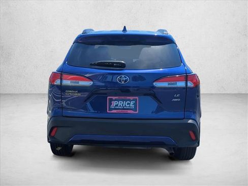 Used 2024 Toyota Corolla Cross LE AWD/4WD image 7