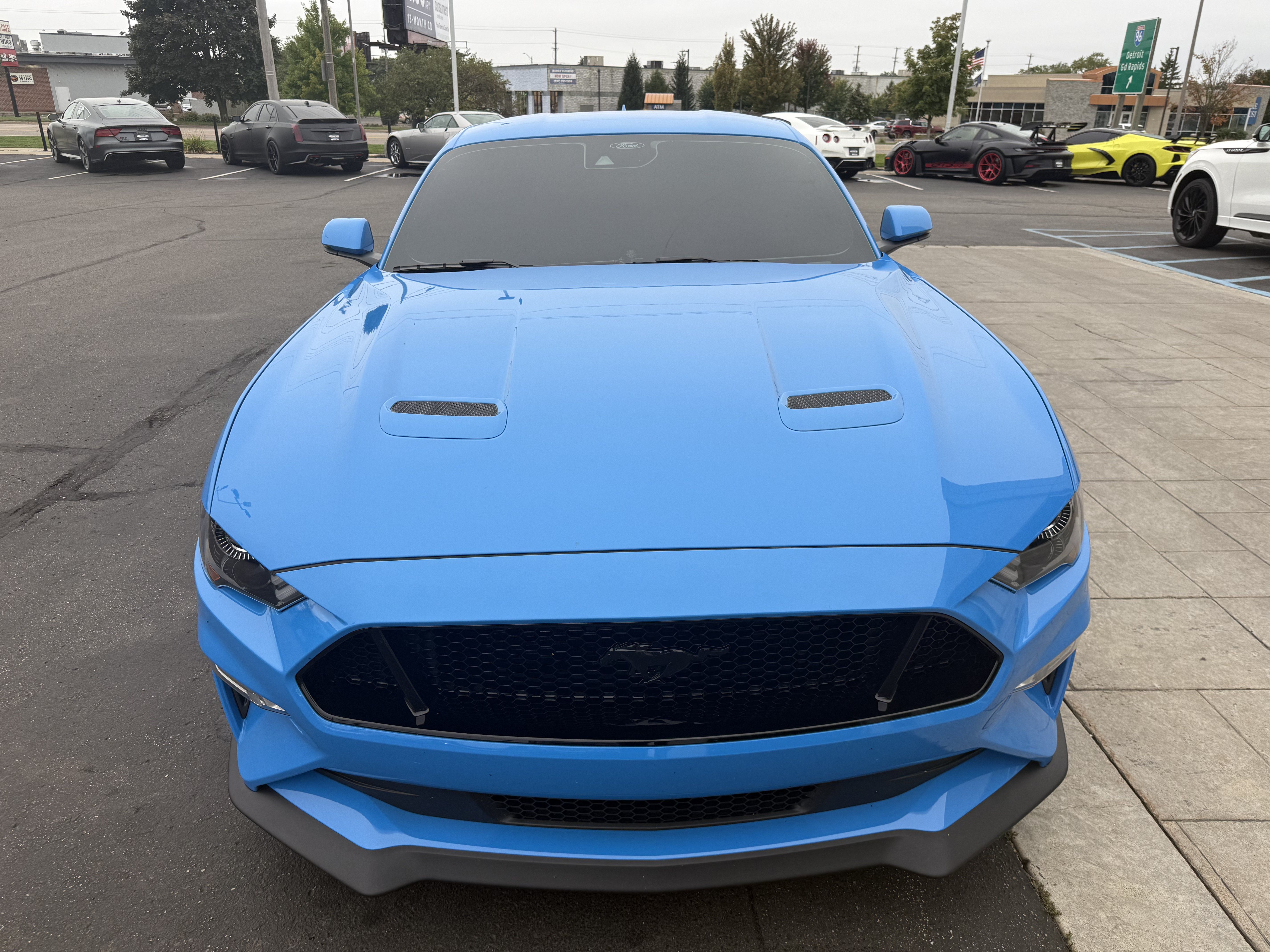 Used 2022 Ford Mustang GT Premium w/ GT Performance Package RWD image 7
