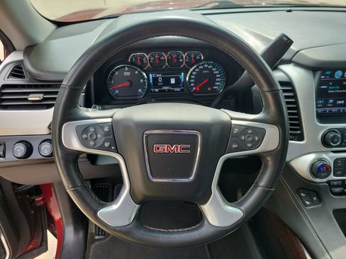 Used 2018 GMC Yukon SLT w/ Open Road Package AWD/4WD image 26