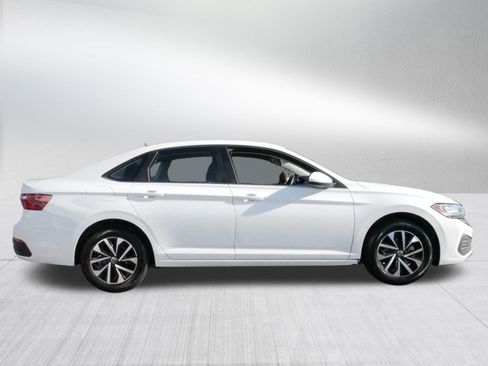 Certified 2022 Volkswagen Jetta S w/ IQ.Drive Package image 8