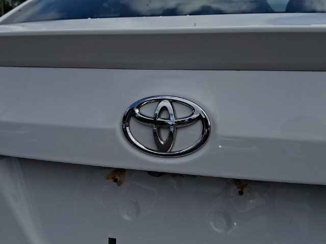 Used 2018 Toyota Corolla SE FWD image 29