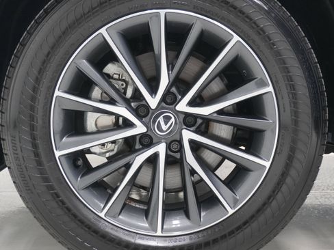 Used 2025 Lexus NX 250 FWD w/ Premium Package image 27