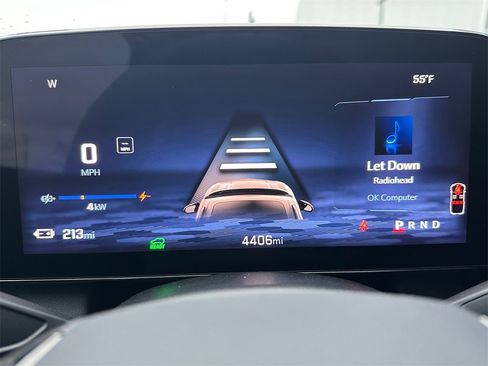 Used 2025 Chevrolet Equinox EV RS w/ LPO, All-Weather Mat Package image 25