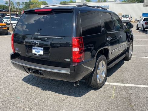 Used 2012 Chevrolet Tahoe LTZ RWD image 5