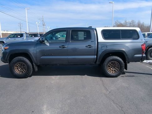 Used 2023 Toyota Tacoma 4x4 Double Cab w/ Trail Edition image 5