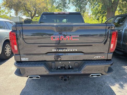 Used 2024 GMC Sierra 1500 AT4 w/ Technology Package image 14