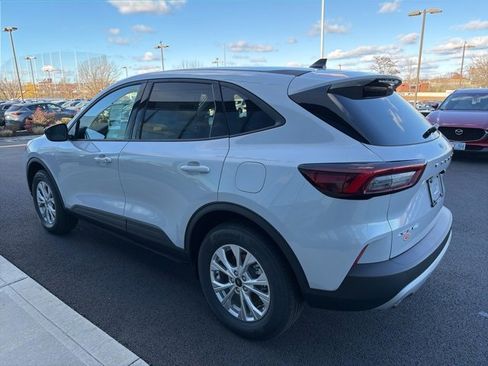 New 2026 Ford Escape Active w/ Cold Weather Package image 5