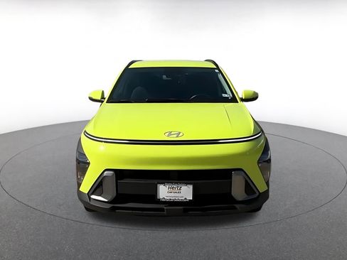 Used 2025 Hyundai Kona SEL image 4