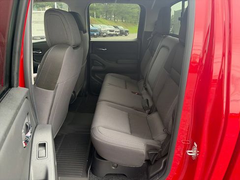 New 2026 Nissan Frontier SV w/ All-Weather Content Package AWD/4WD image 24