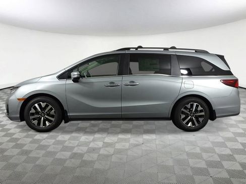 New 2026 Honda Odyssey EX-L image 2
