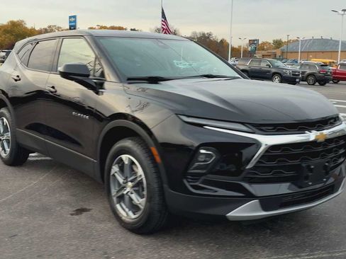 Certified 2023 Chevrolet Blazer LT w/ Driver Confidence Package image 8