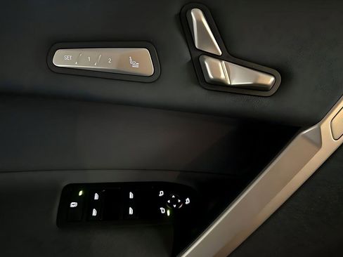 Used 2026 BMW iX xDrive45 image 22