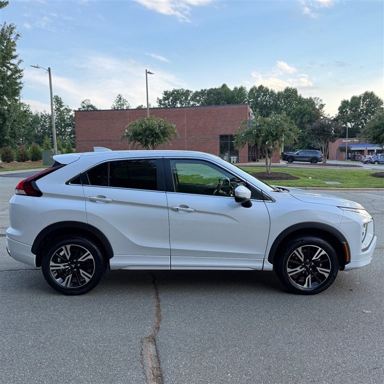 Used 2025 Mitsubishi Eclipse Cross AWD image 6
